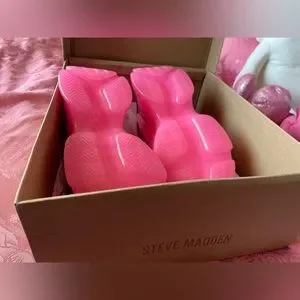 Steve Madden Maxima Hot Pink Shoes